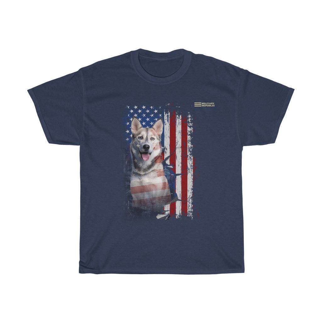 Siberian Husky Dog with Distressed USA Flag Patriotic T-shirt - Military Republic